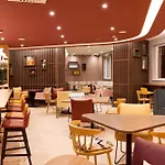 Hampton By Hilton Hotel 3*
