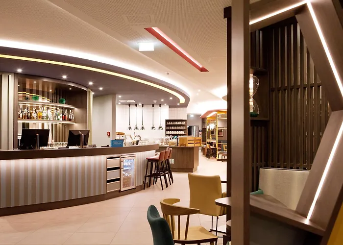 Hampton By Hilton Hotel