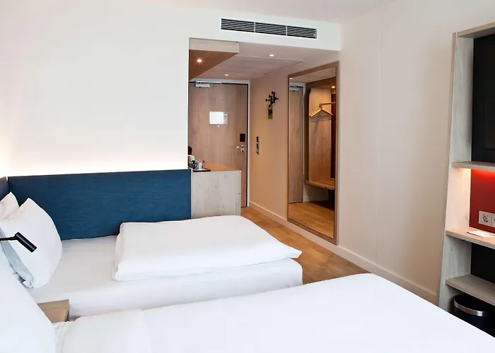 Hampton By Hilton Regensburg