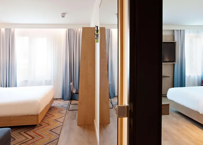 Hampton By Hilton Hotel