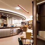 Hampton By Hilton Otel