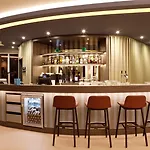 Hotel Hampton By Hilton 3*