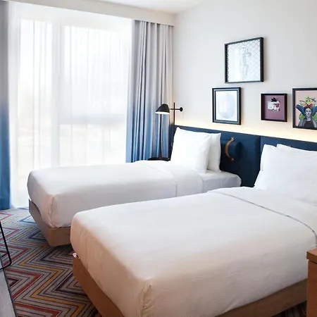 Hampton By Hilton 3*