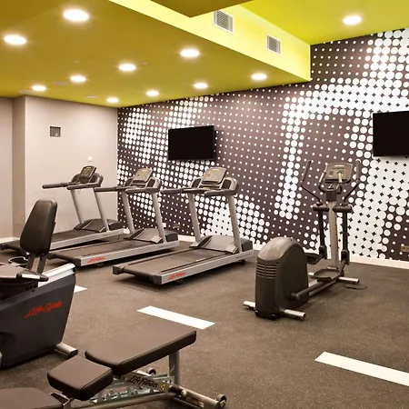 Hotel Hampton By Hilton Regensburg