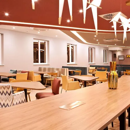 Hampton By Hilton 3* Regensburg