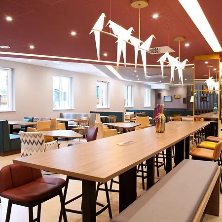 Hotel Hampton By Hilton Regensburg