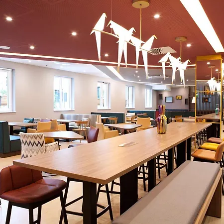 Hotell Hampton By Hilton Regensburg