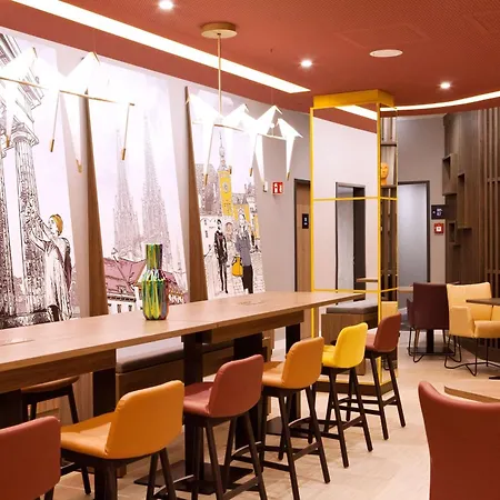 Hampton By Hilton 酒店