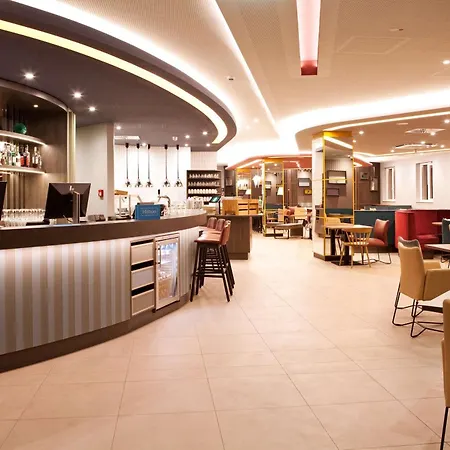 Hotel Hampton By Hilton Regensburg