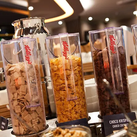 Hampton By Hilton 酒店