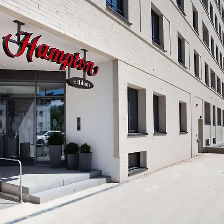 Hotel Hampton By Hilton 3*