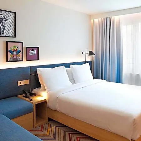 Hotel Hampton By Hilton Regensburg
