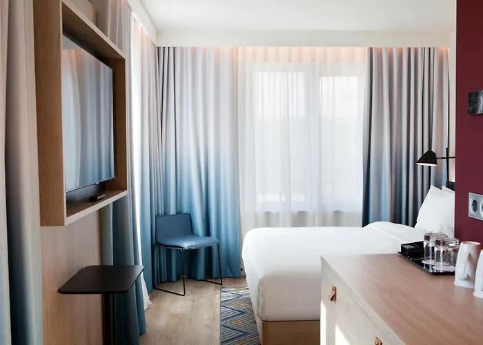 Hampton By Hilton 3* Regensburg