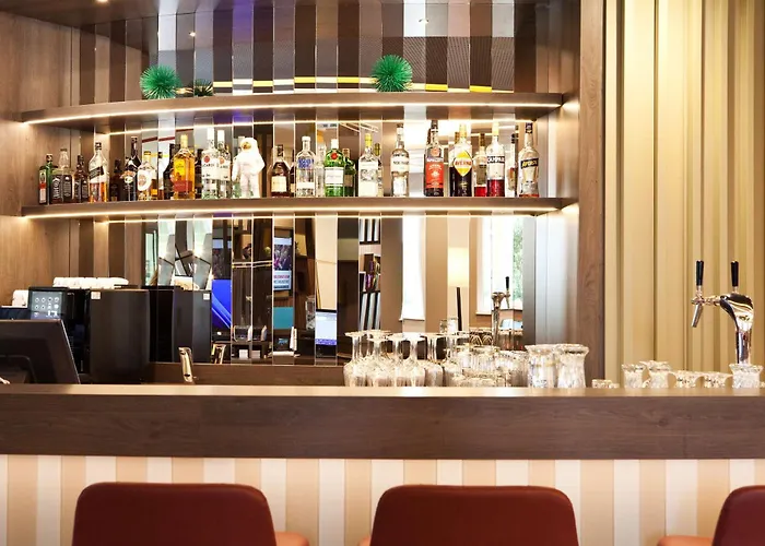 Hampton By Hilton Hotel